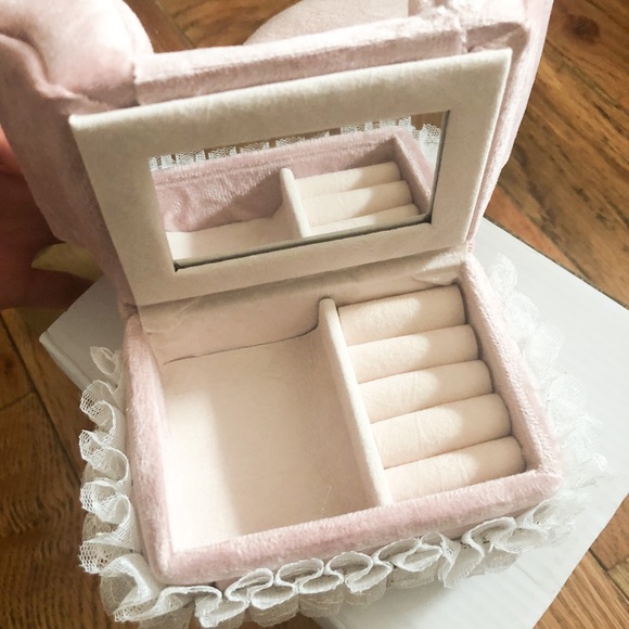 Jewelry box storage chair cute velvet organizer pink heart love decor - Picture 5 of 6